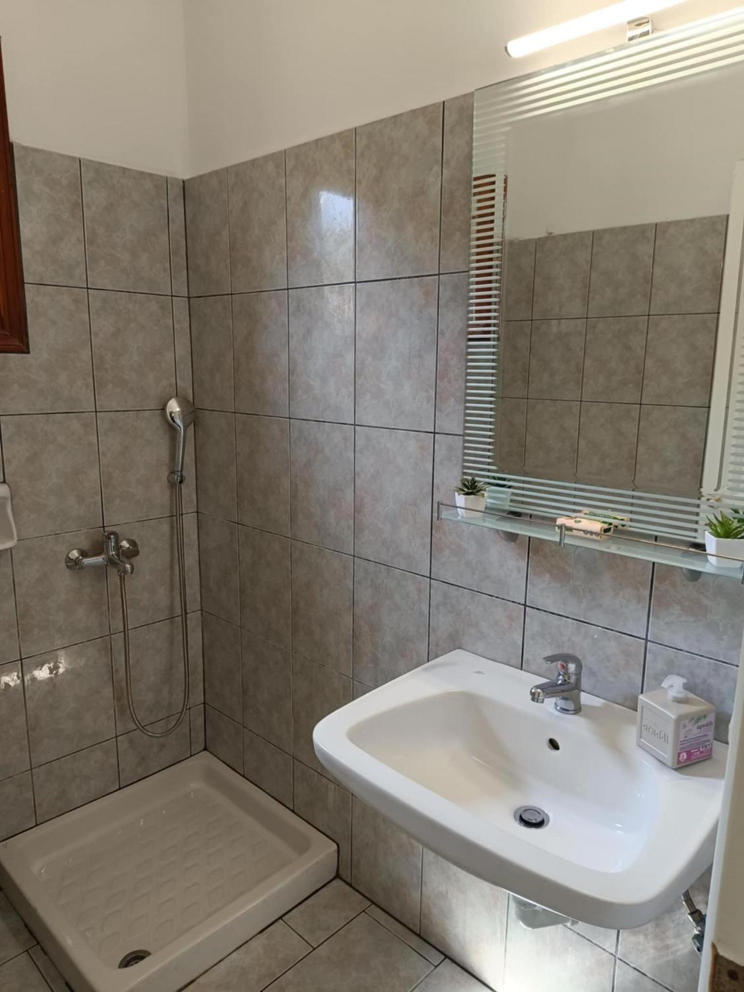 Villa Melina 1 Койнира Екстериор снимка